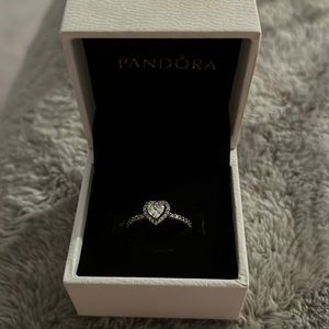 Stunning Pandora Promise Ring
